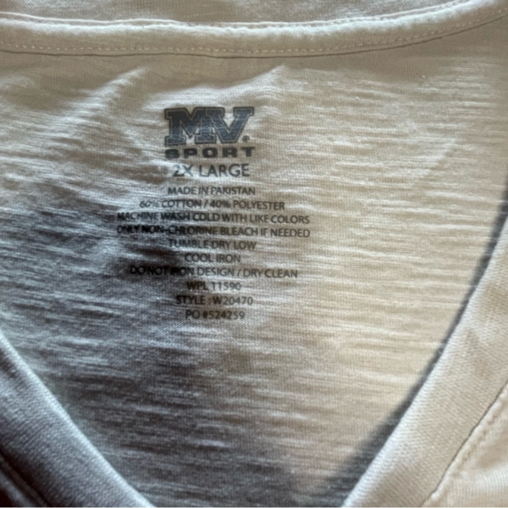 MV Sport Women's 2XL Cream T Shirt Short Sleeve V Neck Cotton Blend Lake Tahoe - Picture 2 of 7